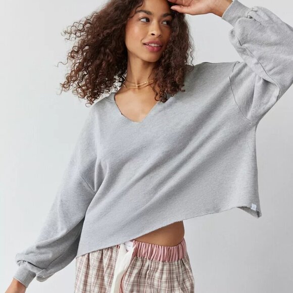 NWT UO Out From Under Oversized Balloon Sleeve Grey Sweatshirt - Picture 5 of 5
